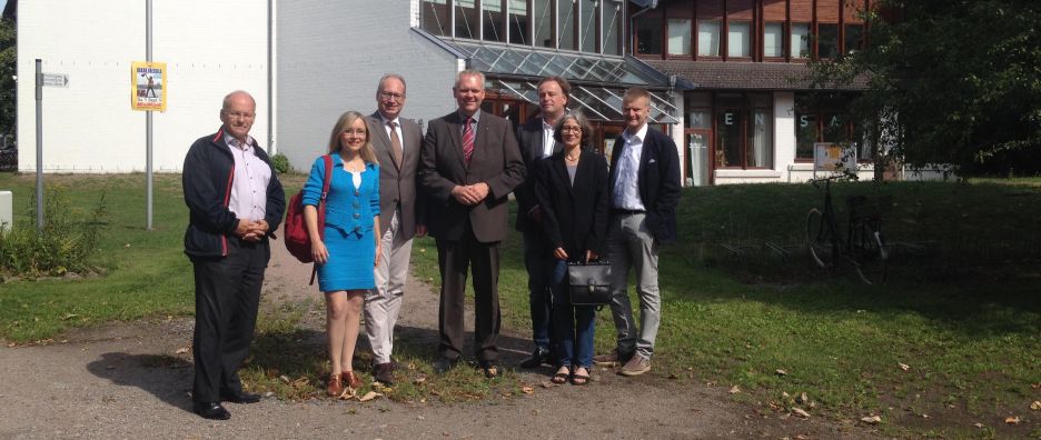 Minister Björn Thümler zu Gast an der HKS  @ Cony Theis
